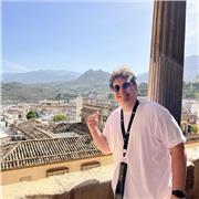 Ingeniero Civil actualmente cursando una maestría, ofrezco clases de matématicas básicas para niños y jovénes en Jaén.